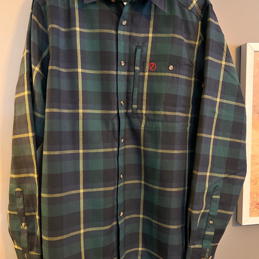 Fjallraven Men's Blue and Green Checkered Shirt